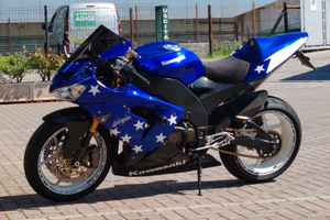 Kawasaki ninja zx10r 2004