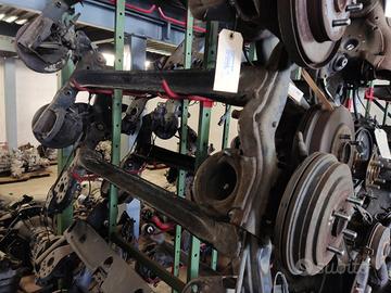 Ponte post HYUNDAI I10 1086cc benzina 2012