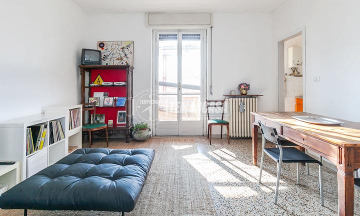 TRILOCALE AL 7° PIANO