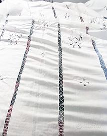 Tenda di cotone bianco tutta ricamata - 265x215