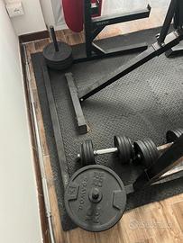 Sport - rack con dischi, panca, manub e bilanciere