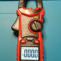 Pinza amperometrica digitale CA/CC HT206B