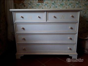 Comò shabby