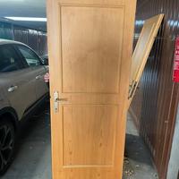 Porta e cornice legno