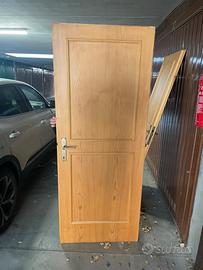 Porta e cornice legno