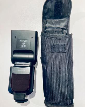 Flash Speedlite TTL NW-670 per Canon