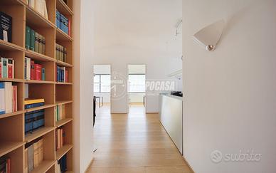 UFFICIO DI 128 MQ AL PRIMO PIANO