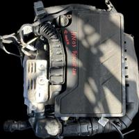 Vendiamo motore Peugeot 208 HN05