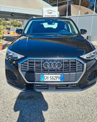 Audi Q3 35 2.0 Tdi 150Cv S-Tronic Business