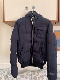 Moncler piumino corto con cappuccio uomo