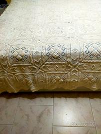 copriletto uncinetto 