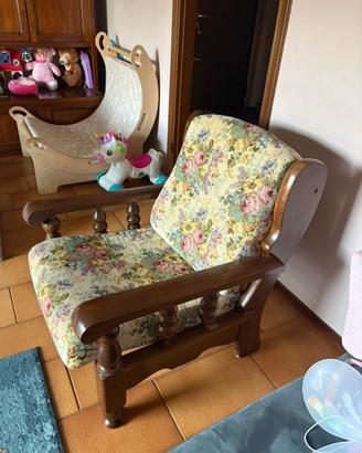 Poltrona in legno