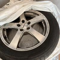 4 Cerchi e gomme