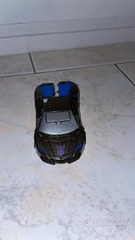 Transformers Generations Personaggio Lockdown, Ser