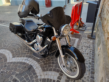 Kawasaki VN 900