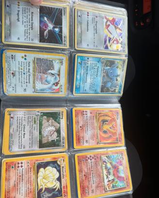 Lotto carte pokemon e raccoglitore