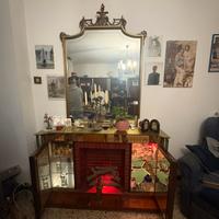 Mobile vintage con specchio