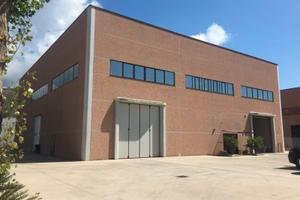 Capannone nuovo(porzione mq 400)