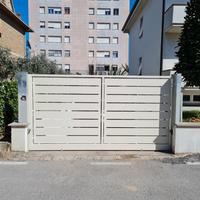 Cancello in tubo di acciaio a doghe economico