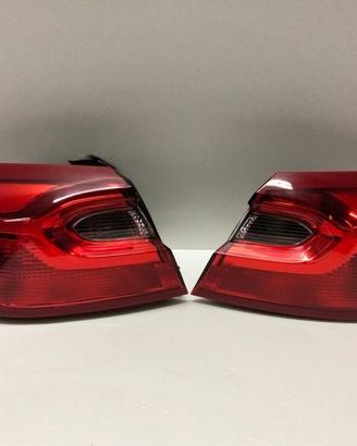 Fanale stop posteriore dx sx ford fiesta 2017>2024
