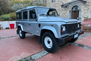 Land Rover Defender 110 E