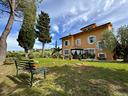 villa-con-giardino-fermo