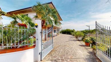 OSIMO - Villa singola zona ABBADIA