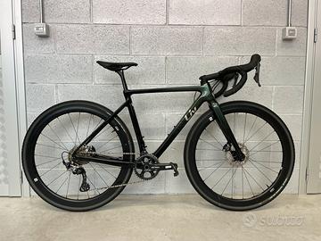 Liv Brava carbon