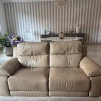 DIVANI IN PELLLE POLTRONE E SOFÀ