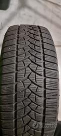 4 gomme invernali con cerchi a razze