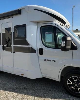 ROLLER TEAM Zefiro 285 TL