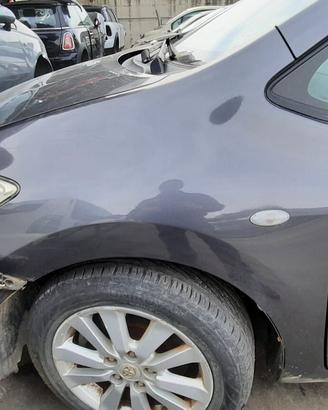 TOYOTA AURIS 2007 - PARAFANGO SINISTRO