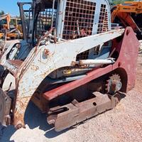 P88 Minipala Takeuchi TL 30 Cingolata