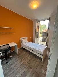 Ampia camera in zona San Tomaso tutto incluso