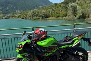 Kawasaki Ninja ZX6R colore KRT 2024