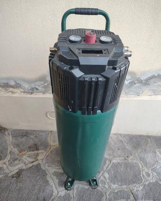 Compressore Verticale Parkside 50L non funzionante