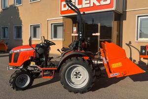 Trattore TAFE 19cv 4x4, Motore Mitsubishi con pala