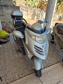 Kymco Grand Dink 150 anno 2002