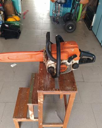 MOTOSEGA STIHL MS170