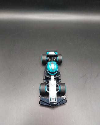 lego minifigure monoposto f1 mercedes-amg 