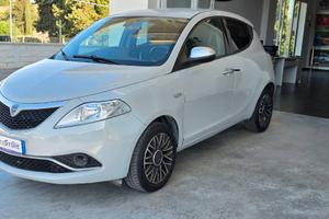 Lancia Ypsilon 1.2 Gold 69cv my16