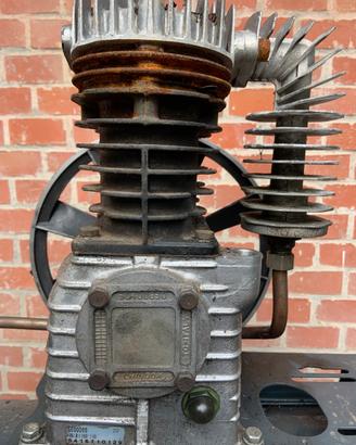 Compressore motore pompante