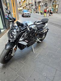 mv agusta 1000 rs