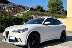 Alfa Romeo Stelvio 2.2 Diesel 210 CV Q4 Executive