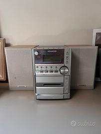 HIFI Kenwood con due casse, CD e Nastri