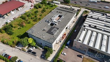 LABORATORIO A PESCHIERA DEL GARDA