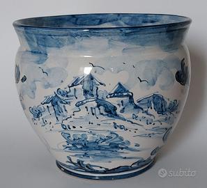 Vaso in ceramica di Albisola manif. G.M.