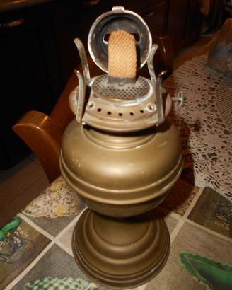 LAMPADA AD OLIO VINTAGE.