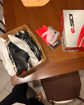 Scarpe tg:41 Sidi MTB Buvel nere