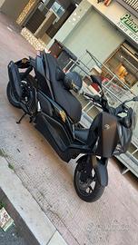 X-Max tech Max 125cc 2025